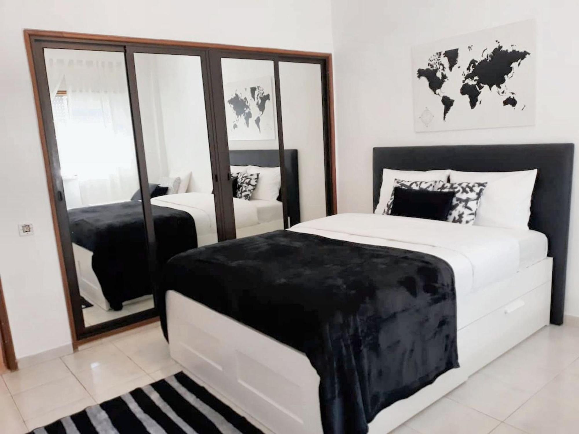 Comfortable Apartment With Balcony And Sea View In Lisbon 50 M² Екстер'єр фото